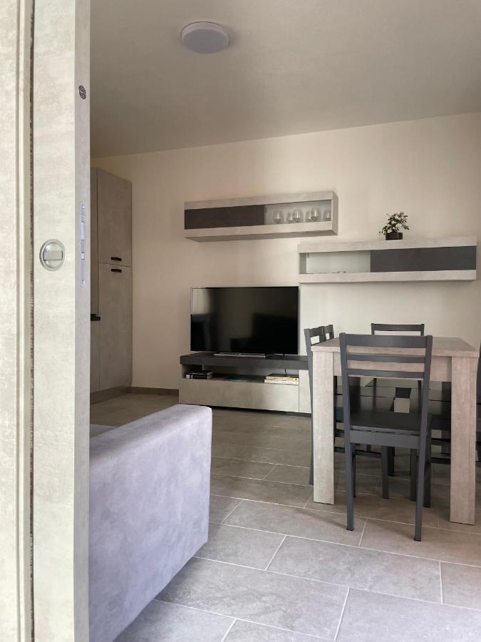 Olbios Apartment Όλμπια Εξωτερικό φωτογραφία